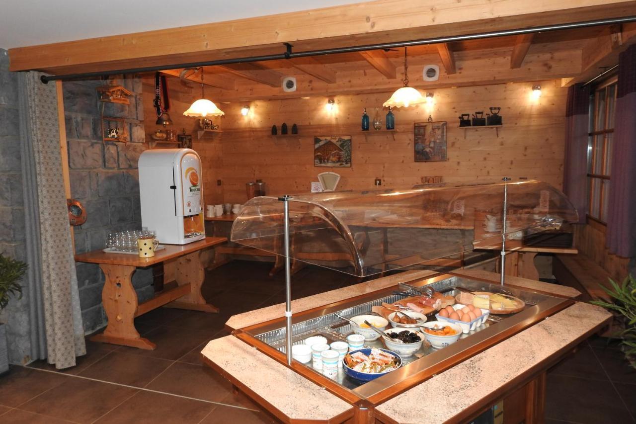 Hotel Belalp Chatel Exterior photo