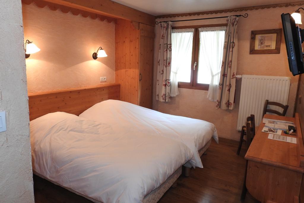 Hotel Belalp Chatel Exterior photo